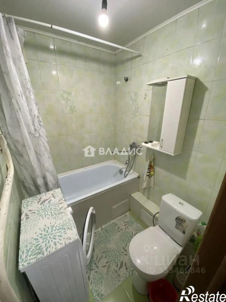 2-комн квартира пр-кт Строителей, 44Б,  д. 44Б