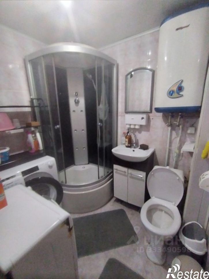 Комната ул Тракторная, 1В,  д. 1В