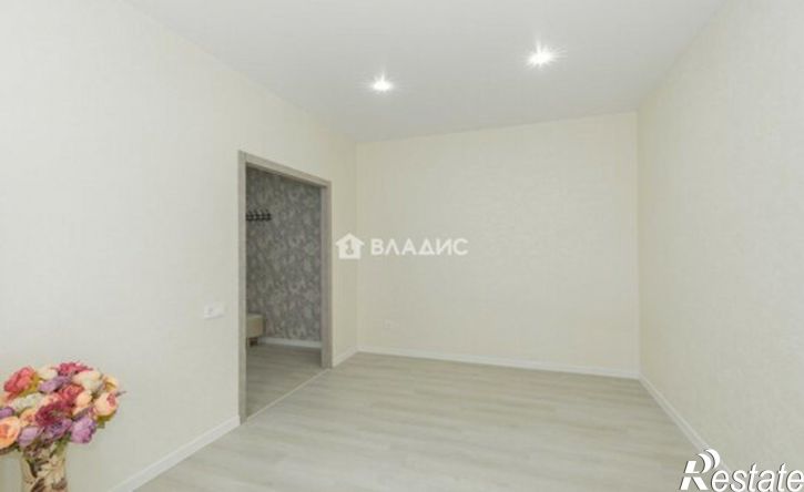 2-комн квартира ул Славная, 8,  д. 8