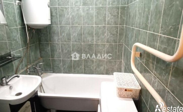2-комн квартира ул Белоконской, 15А,  д. 15А