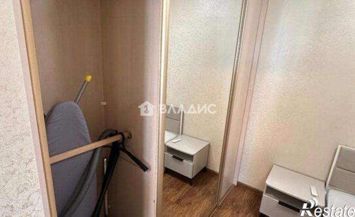 1-комн квартира пр-кт Строителей, 15Ж,  д. 15Ж