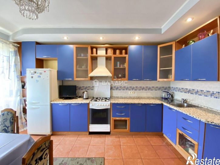 3-комн квартира ул Пичугина, 12А,  д. 12А