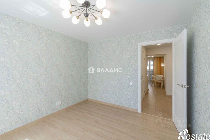 1-комн квартира ул Новгородская, 3,  д. 3