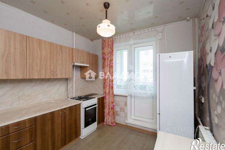 3-комн квартира улица Безыменского, 18А,  д. 18А
