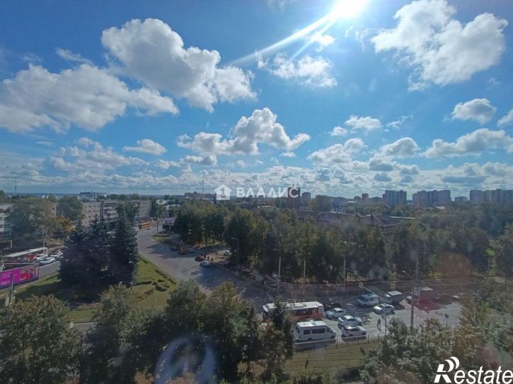 2-комн квартира проспект Строителей, 2А,  д. 2А