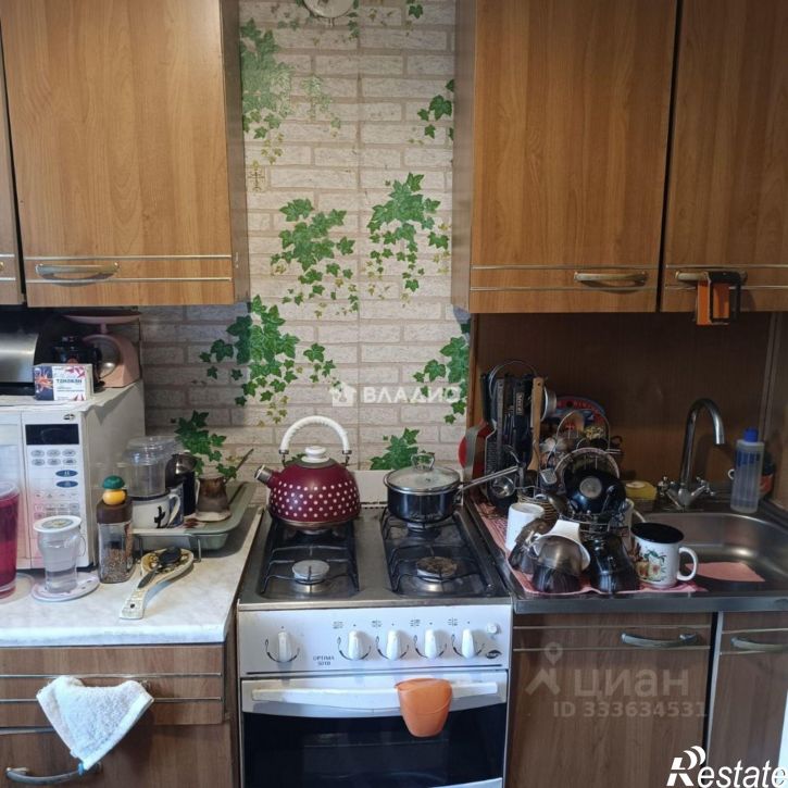 2-комн квартира улица Горького, 93,  д. 93