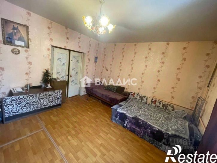 3-комн квартира улица Асаткина, 13,  д. 13