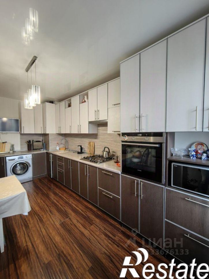 2-комн квартира улица Фатьянова, 21,  д. 21
