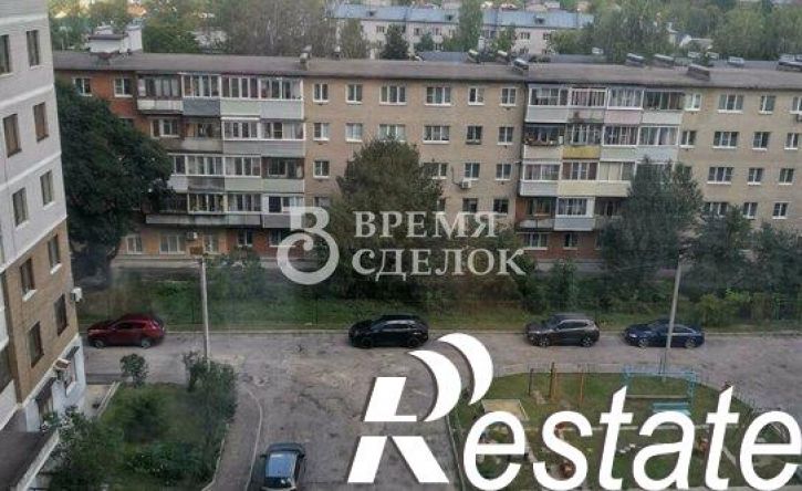 2-комн квартира улица Крайнова, 4,  д. 4