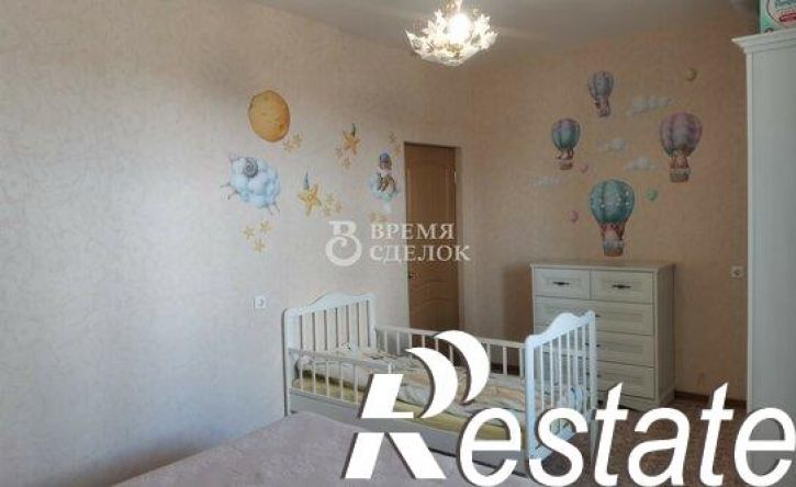 2-комн квартира улица Крайнова, 4,  д. 4