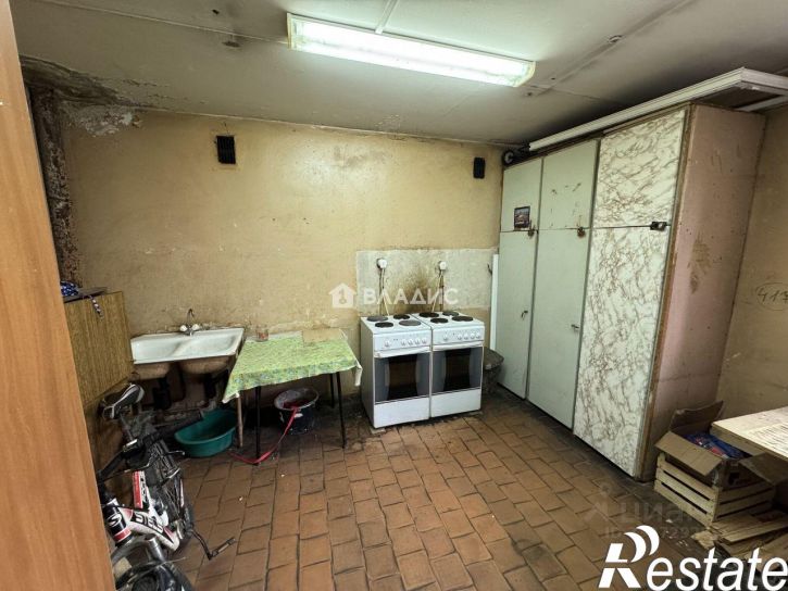 Комната Тракторная улица, 1В,  д. 1В