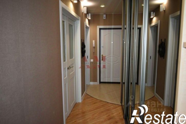 3-комн квартира улица Комиссарова, 3А,  д. 3А