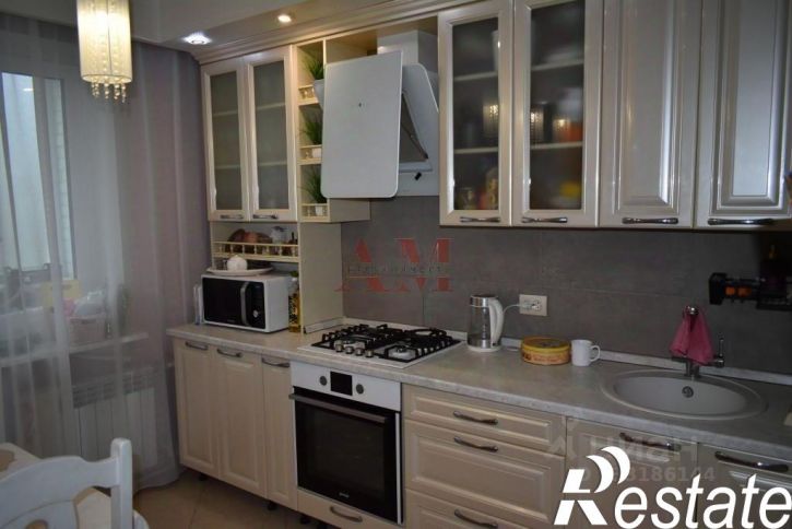3-комн квартира улица Комиссарова, 3А,  д. 3А