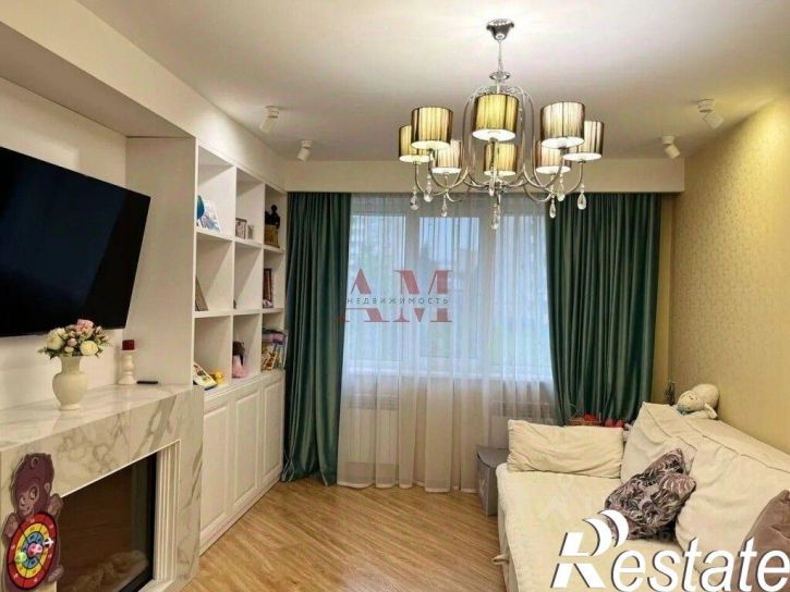3-комн квартира улица Комиссарова, 3А,  д. 3А