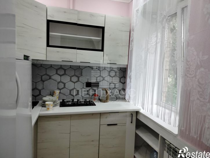 2-комн квартира улица Усти-на-Лабе, 2А