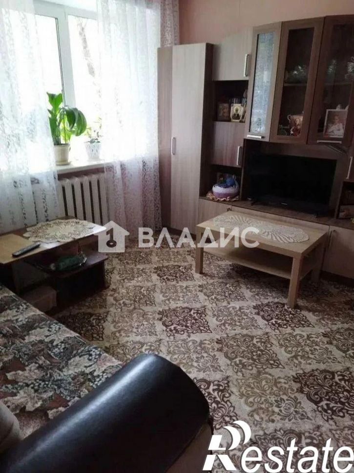 1-комн квартира улица Крайнова, 16,  д. 16