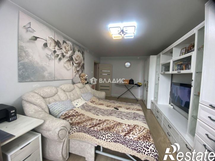 2-комн квартира Новгородская улица, 37 к1,  д. 37 к1