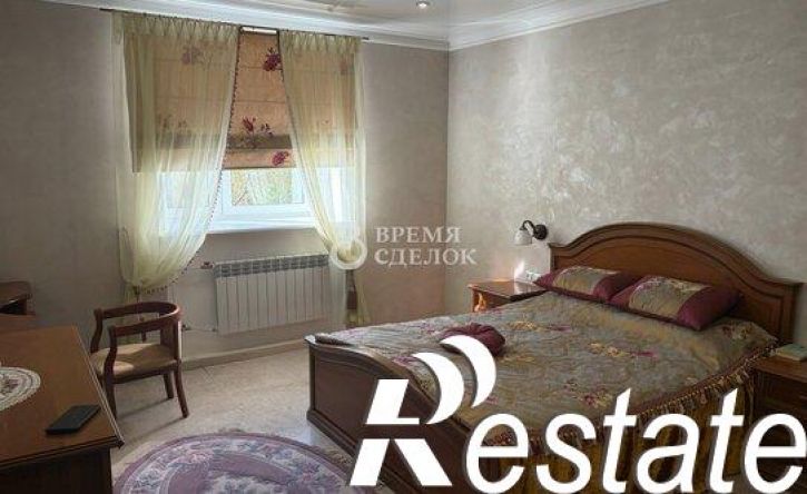 4-комн квартира улица Кирова, 3А,  д. 3А