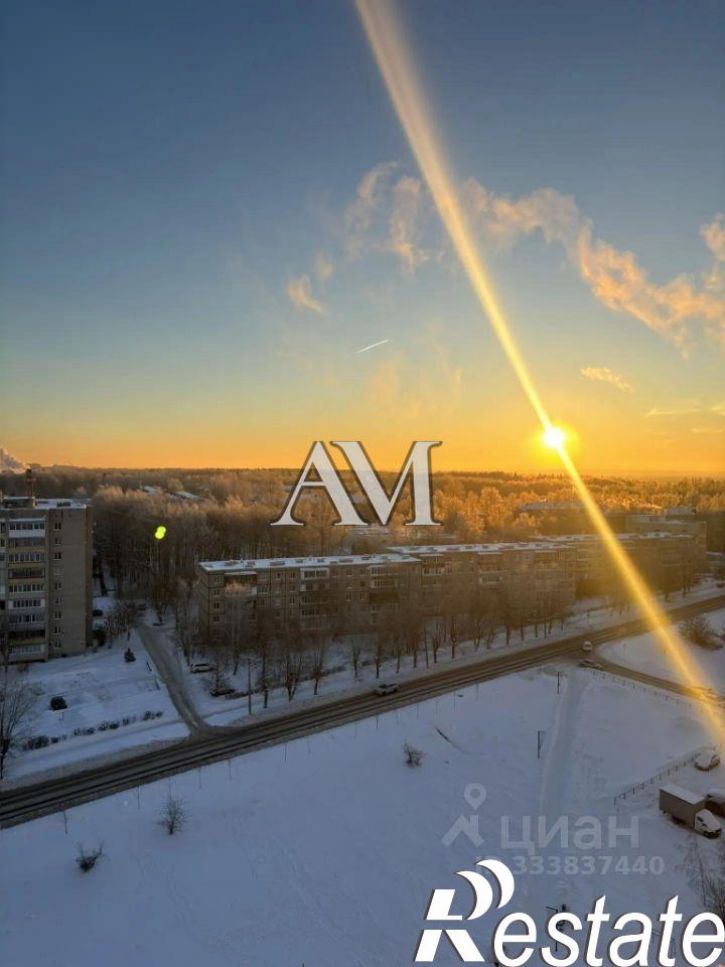 3-комн квартира улица Институтский городок, 13,  д. 13