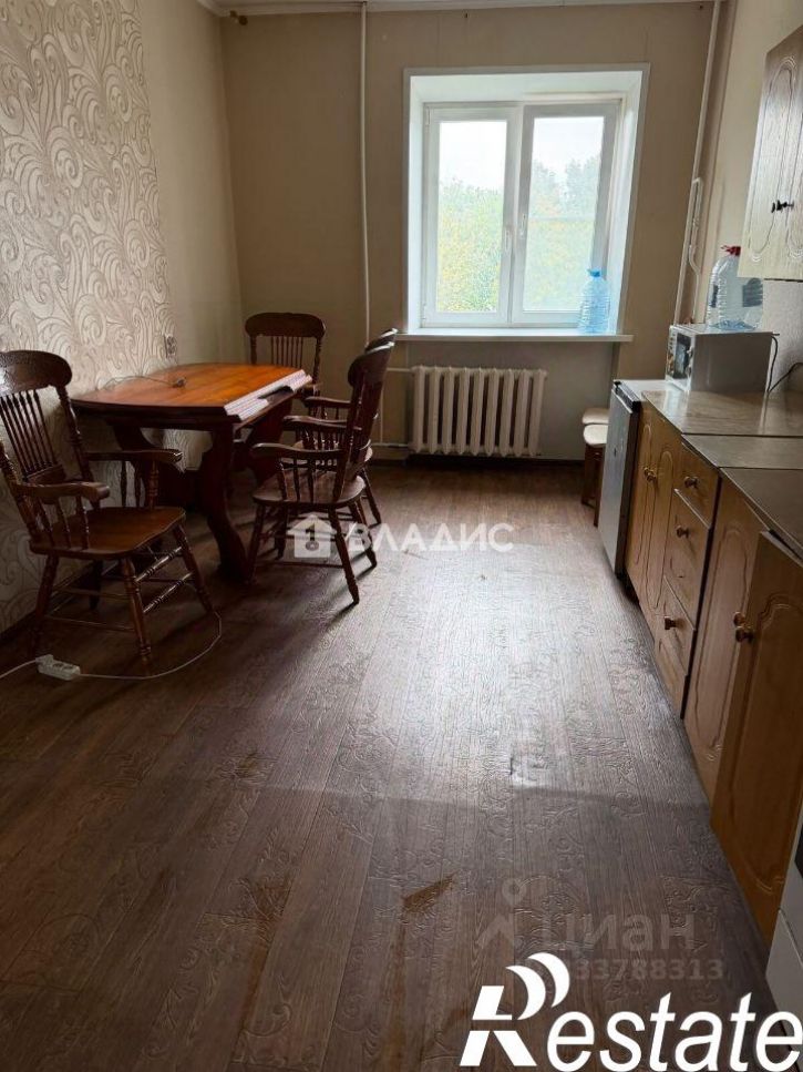 3-комн квартира улица Труда, 14Б,  д. 14Б