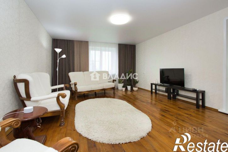 4-комн квартира улица Кирова, 22,  д. 22