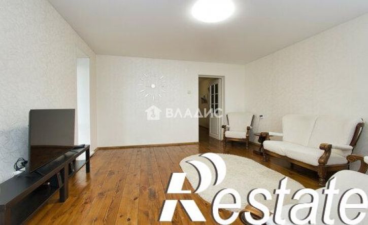 4-комн квартира улица Кирова, 22,  д. 22
