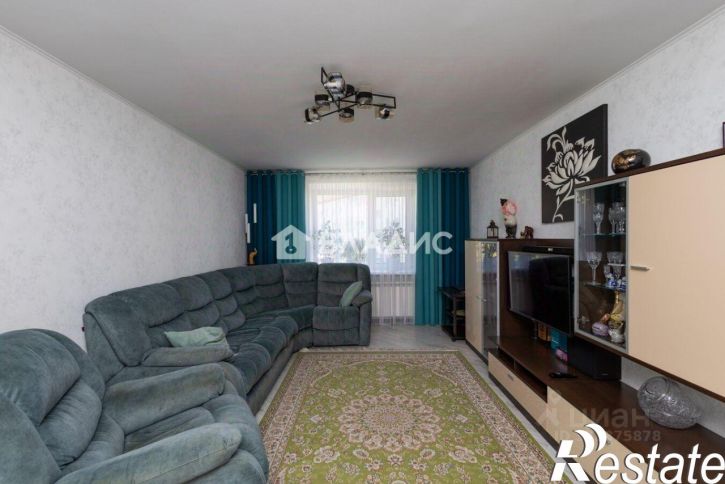 3-комн квартира улица Диктора Левитана, 5А,  д. 5А