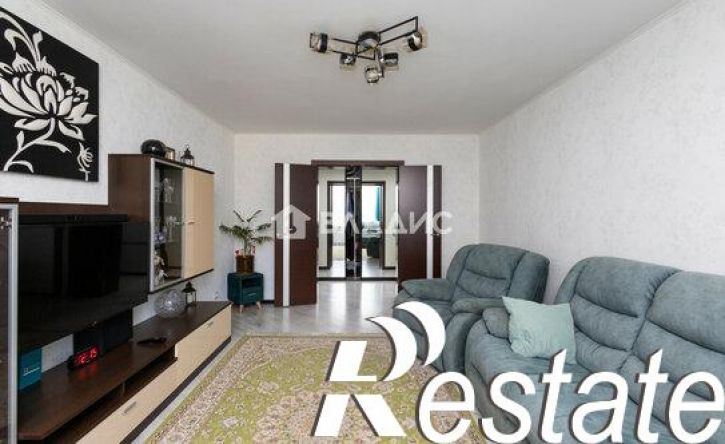 3-комн квартира улица Диктора Левитана, 5А,  д. 5А