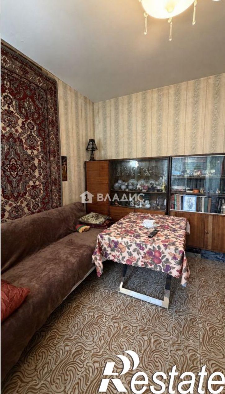 2-комн квартира улица Безыменского, 21,  д. 21