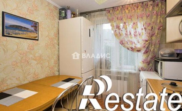 3-комн квартира Юбилейная улица, 20,  д. 20
