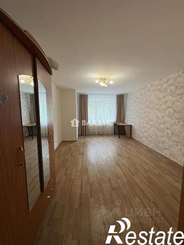1-комн квартира проспект Строителей (дублёр), 42Г,  д. 42Г