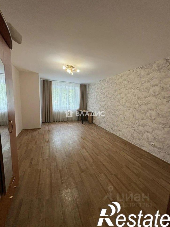 1-комн квартира проспект Строителей (дублёр), 42Г,  д. 42Г