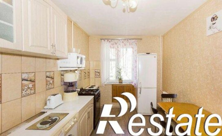 3-комн квартира улица Безыменского, 9В,  д. 9В