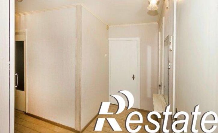 3-комн квартира улица Безыменского, 9В,  д. 9В