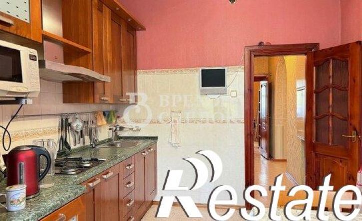 4-комн квартира улица Горького, 58,  д. 58
