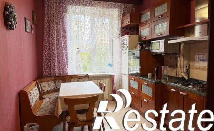 4-комн квартира улица Горького, 58,  д. 58