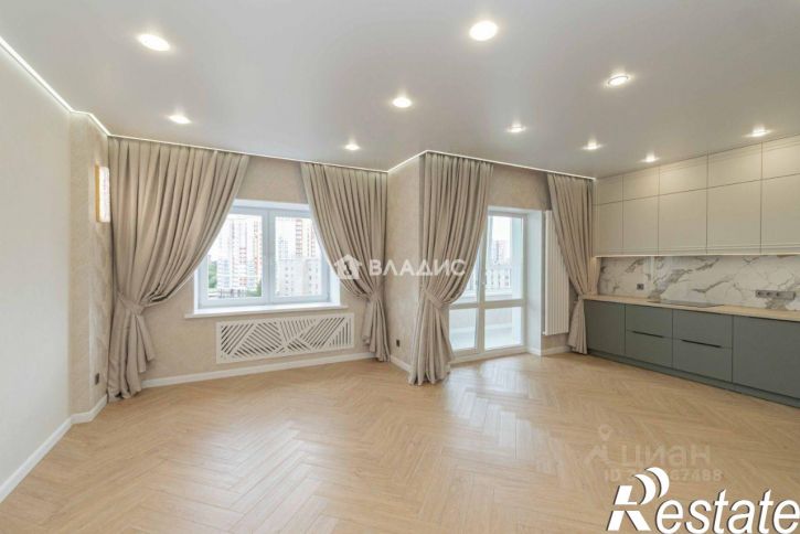 3-комн квартира проспект Строителей, 9В,  д. 9В