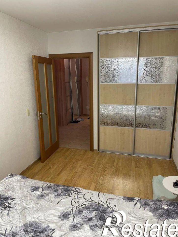2-комн квартира улица Завадского, 13Б,  д. 13Б