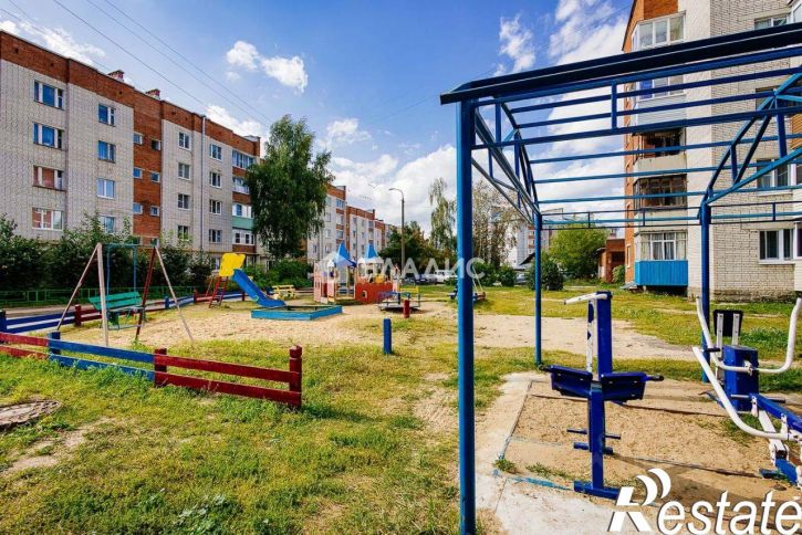 3-комн квартира Песочная улица, 15,  д. 15