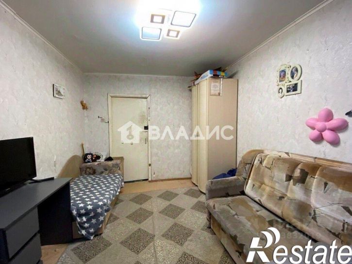 3-комн квартира улица Безыменского, 11Б,  д. 11Б
