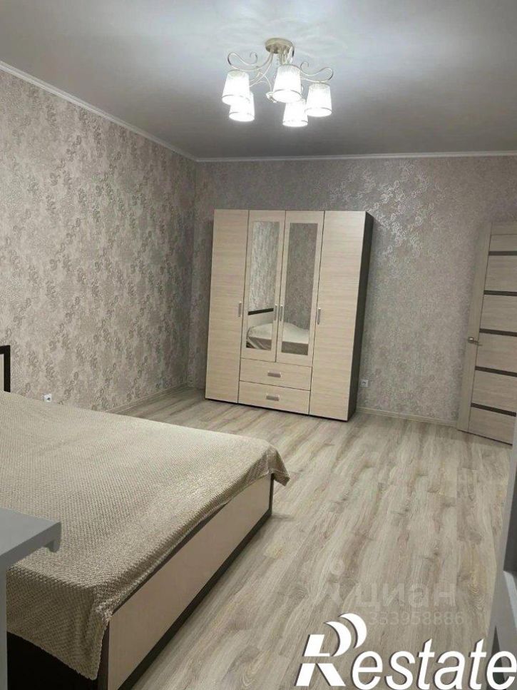 3-комн квартира Славная улица, 4,  д. 4