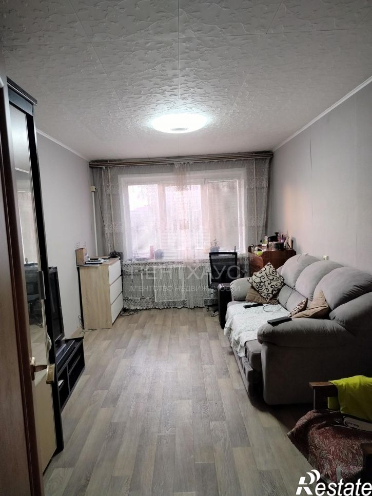 3-комн квартира улица Комиссарова, 9