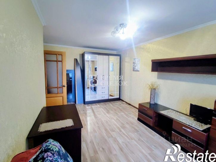 2-комн квартира улица Диктора Левитана, 57,  д. 57