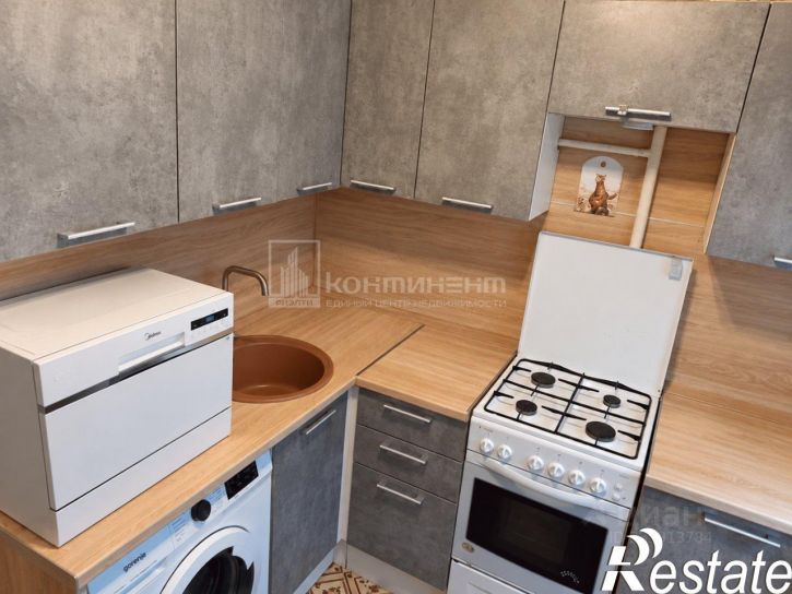2-комн квартира улица Институтский городок, 11,  д. 11