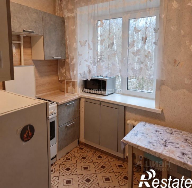 2-комн квартира улица Институтский городок, 11,  д. 11