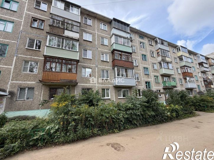 2-комн квартира проспект Строителей (дублёр), 38Б,  д. 38Б