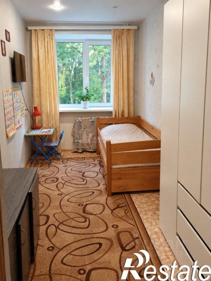 2-комн квартира улица Институтский городок, 11,  д. 11