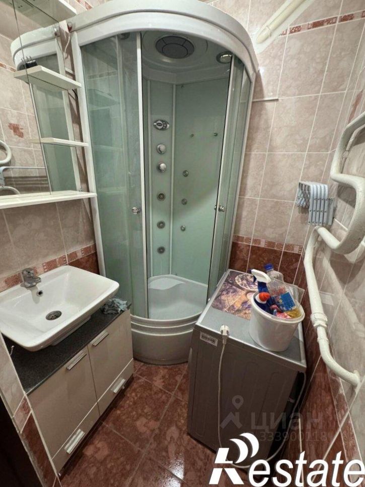 2-комн квартира улица Березина, 1,  д. 1