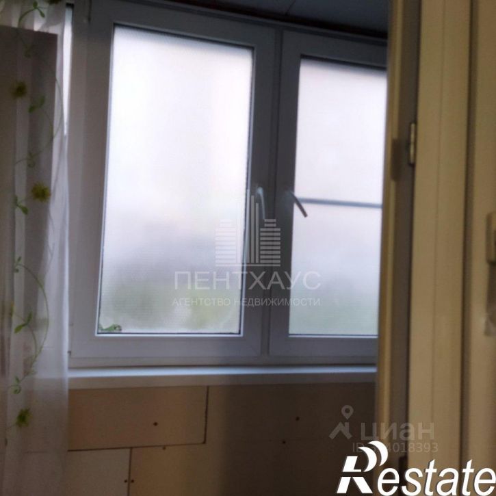 4-комн квартира Новгородская улица, 37 к2,  д. 37 к2