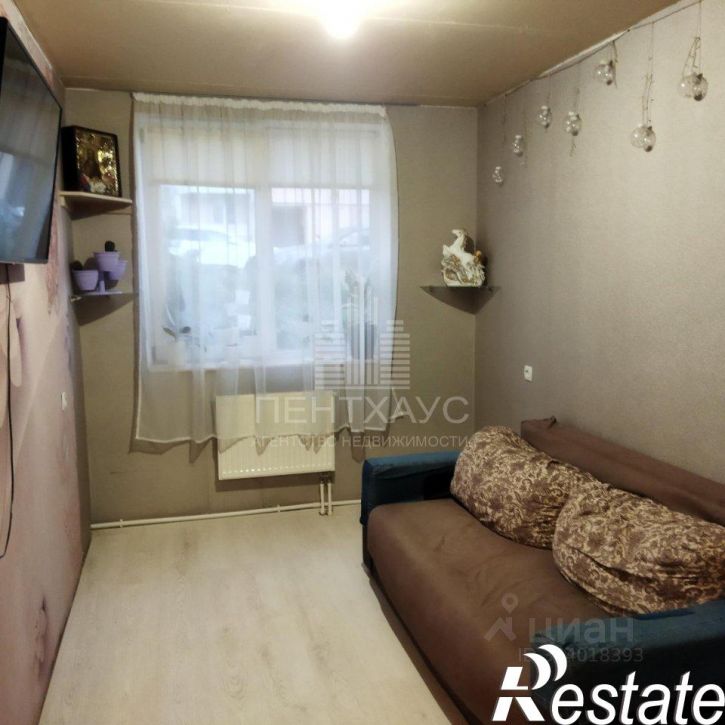 4-комн квартира Новгородская улица, 37 к2,  д. 37 к2